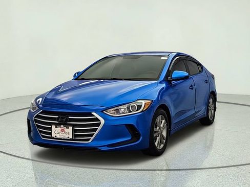 Used 2017 Hyundai Elantra SE FWD image 2