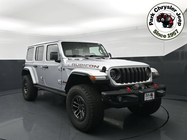 Used 2024 Jeep Wrangler Unlimited Rubicon AWD/4WD image 4
