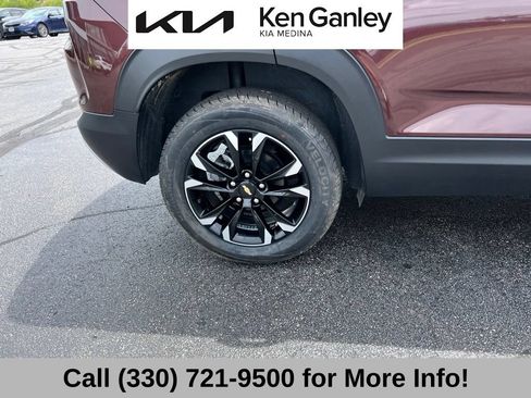 Used 2022 Chevrolet TrailBlazer LT FWD image 22