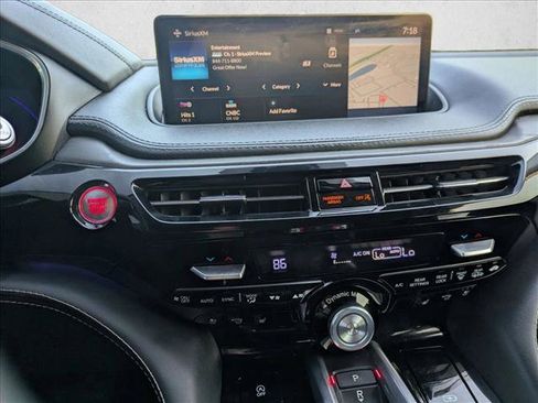 Used 2023 Acura MDX SH-AWD w/ Advance Package image 22