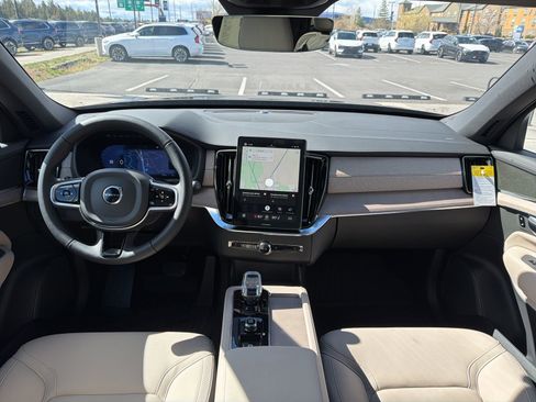 New 2026 Volvo XC90 B5 Core w/ Protection Package Premier AWD/4WD image 10