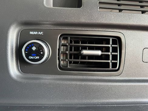 Used 2024 Hyundai Santa Fe SEL FWD image 36