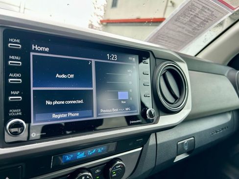 Certified 2022 Toyota Tacoma SR5 image 24