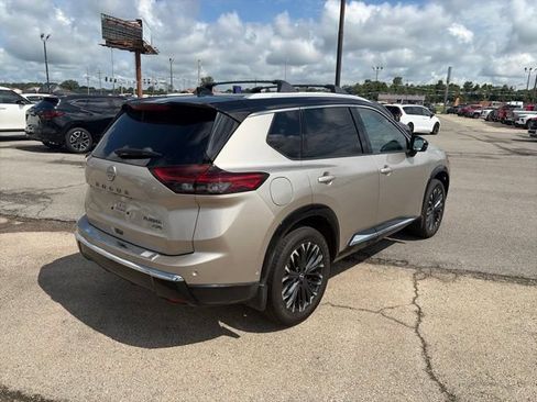 Used 2026 Nissan Rogue Platinum w/ Platinum Premium Package AWD/4WD image 6