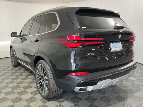New 2026 BMW X5 sDrive40i w/ Climate Comfort Package image 7