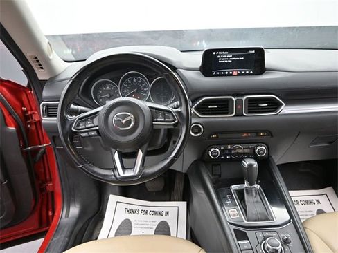 Used 2017 MAZDA CX-5 Touring image 15