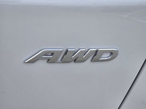 Used 2022 Honda CR-V Touring image 12