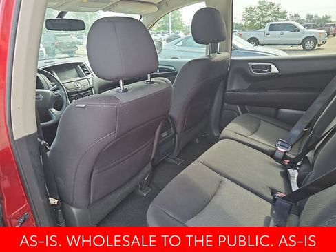 Used 2017 Nissan Pathfinder SV w/ SV Cold Weather Package AWD/4WD image 29
