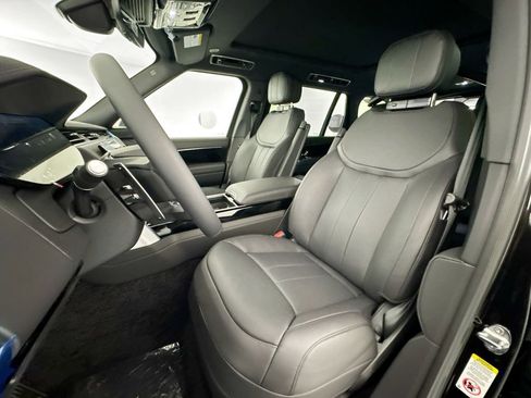 New 2026 Land Rover Range Rover Long Wheelbase SE AWD/4WD image 21