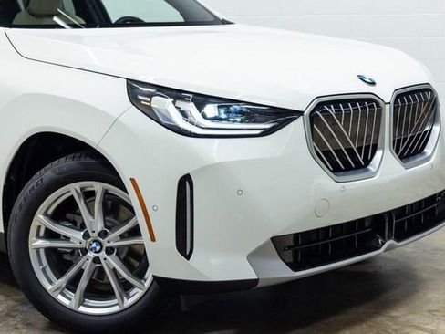 Used 2025 BMW X3 xDrive30i image 7