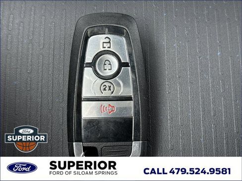 Used 2025 Ford Maverick Lobo image 27