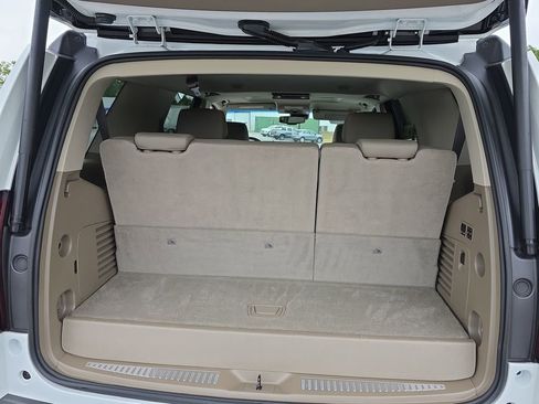 Used 2017 Chevrolet Tahoe Premier RWD image 27