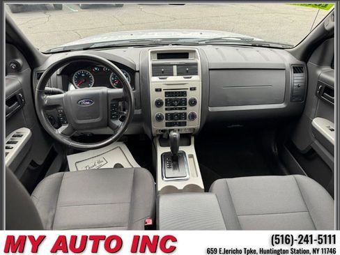 Used 2012 Ford Escape XLT image 11