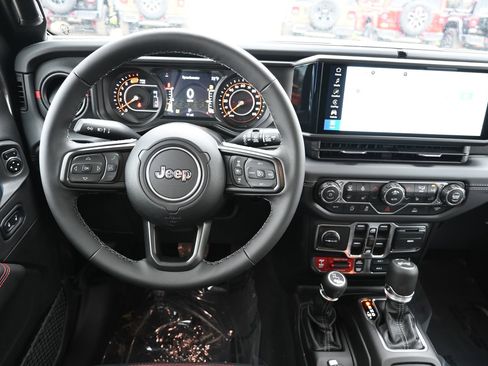 New 2026 Jeep Wrangler Unlimited Rubicon image 16