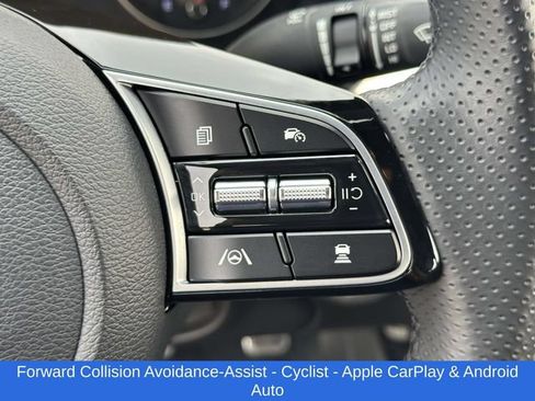 Used 2023 Kia Forte GT-Line w/ GT-Line Technology Package FWD image 11