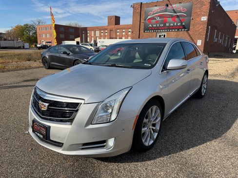 Used 2017 Cadillac XTS Luxury image 1