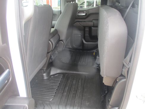 Used 2019 Chevrolet Silverado 1500 W/T w/ WT Convenience Package AWD/4WD image 5