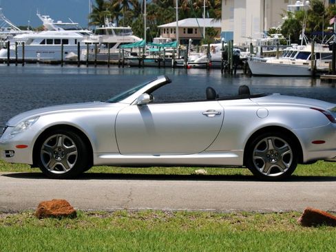 Used 2006 Lexus SC 430 Convertible RWD image 6