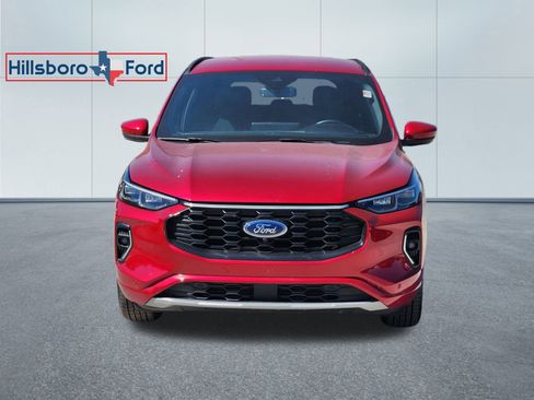 Used 2023 Ford Escape ST-Line Elite image 2