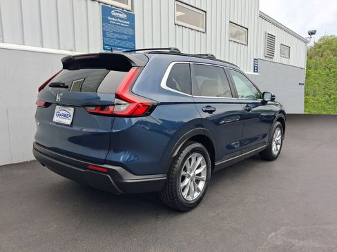Used 2024 Honda CR-V EX image 10
