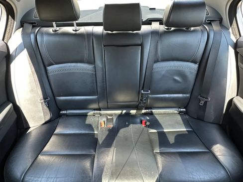 Used 2015 BMW 535i xDrive Sedan AWD/4WD image 28