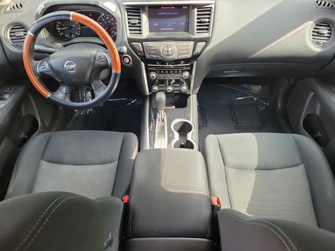 Used 2017 Nissan Pathfinder S FWD image 20