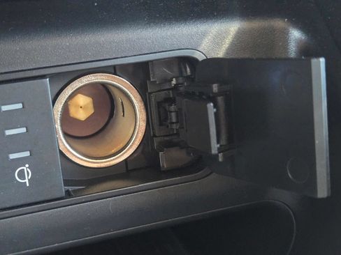 Used 2025 Hyundai Tucson SEL FWD image 30