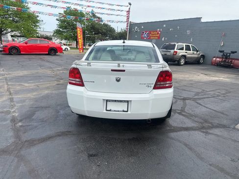 Used 2010 Dodge Avenger R/T FWD image 7