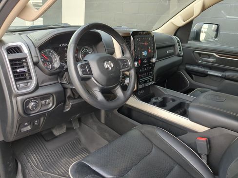 Used 2021 RAM 1500 Laramie AWD/4WD image 14