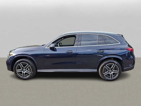 Used 2024 Mercedes-Benz GLC 300 4MATIC image 5