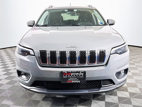 Used 2020 Jeep Cherokee Latitude Plus w/ Cold Weather Group image 2