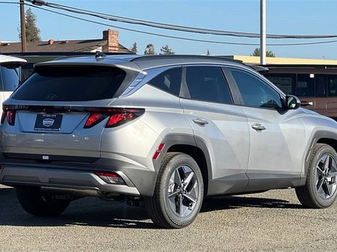 New 2026 Hyundai Tucson SEL image 6