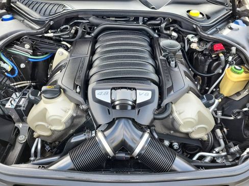 Used 2012 Porsche Panamera 4S image 16