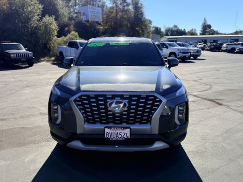 Used 2021 Hyundai Palisade SE image 3