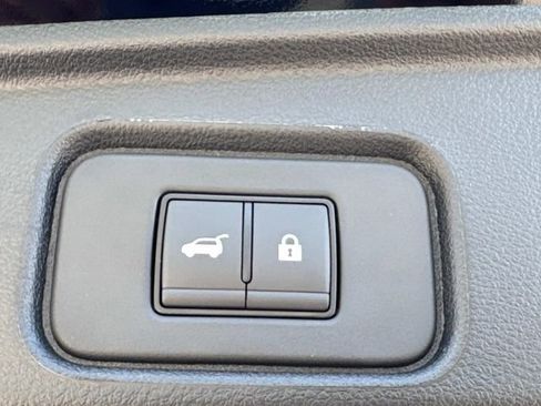 New 2026 Nissan Pathfinder SL AWD/4WD image 14