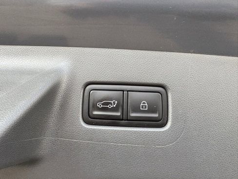 Used 2025 Hyundai Santa Fe SEL image 23