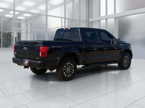 Used 2020 Ford F150 Lariat image 6