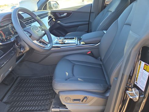 New 2026 Audi Q8 Premium Plus image 4