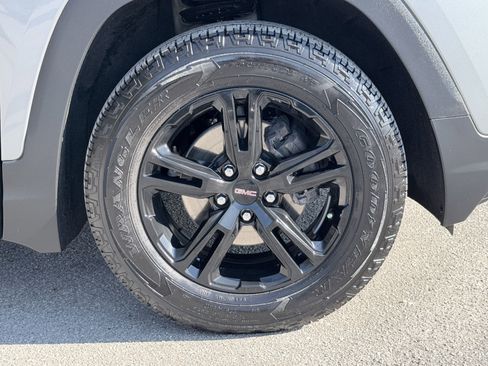 Used 2024 GMC Terrain AT4 image 11