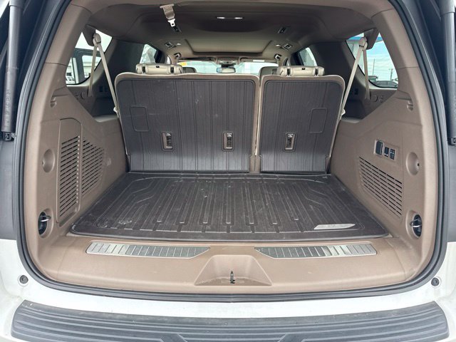 Used 2025 GMC Yukon XL Denali w/ Sun & Power Step Package AWD/4WD image 37