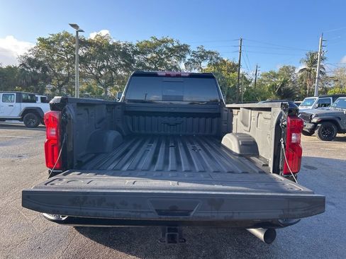 Used 2025 Chevrolet Silverado 3500 High Country w/ High Country Premium Package image 32