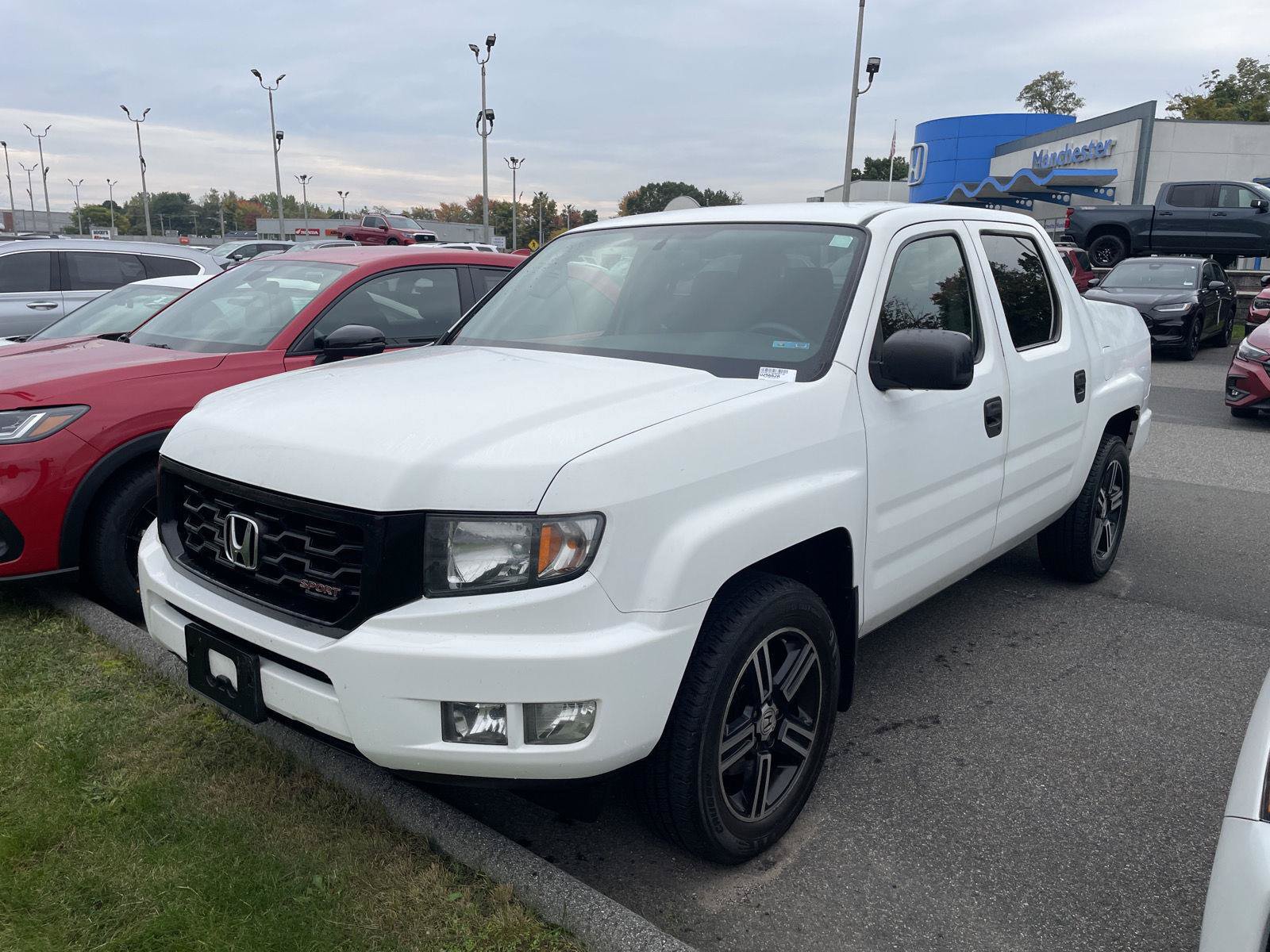 Used 2014 Honda Ridgeline Sport image 3