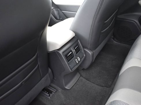 Used 2026 Subaru Forester Premium image 24