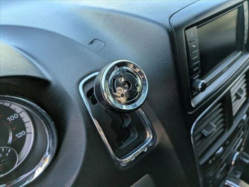 Used 2020 Dodge Grand Caravan GT image 15