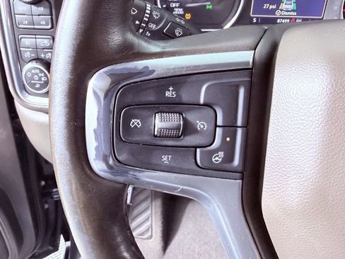 Used 2020 Chevrolet Silverado 1500 LTZ AWD/4WD image 11