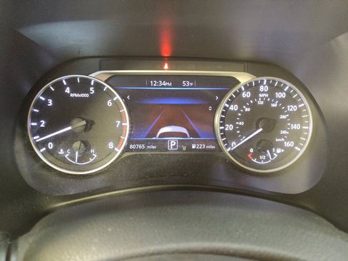 Used 2021 Nissan Sentra SV FWD image 23