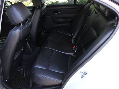 Used 2007 BMW 328i Sedan RWD image 13