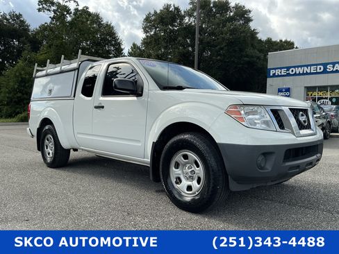 Used 2021 Nissan Frontier S w/ S Utility Package RWD image 6