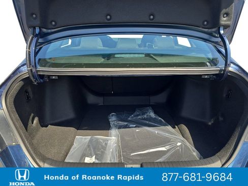 New 2026 Honda Accord SE image 19