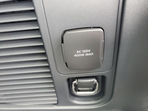New 2026 Lincoln Navigator L Reserve AWD/4WD image 33